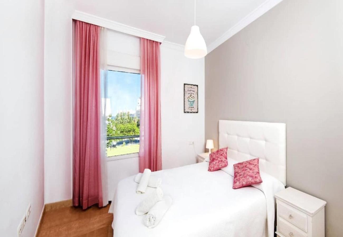 Jabega Beach - 4 Minutes From The Beach Torremolinos Extérieur photo